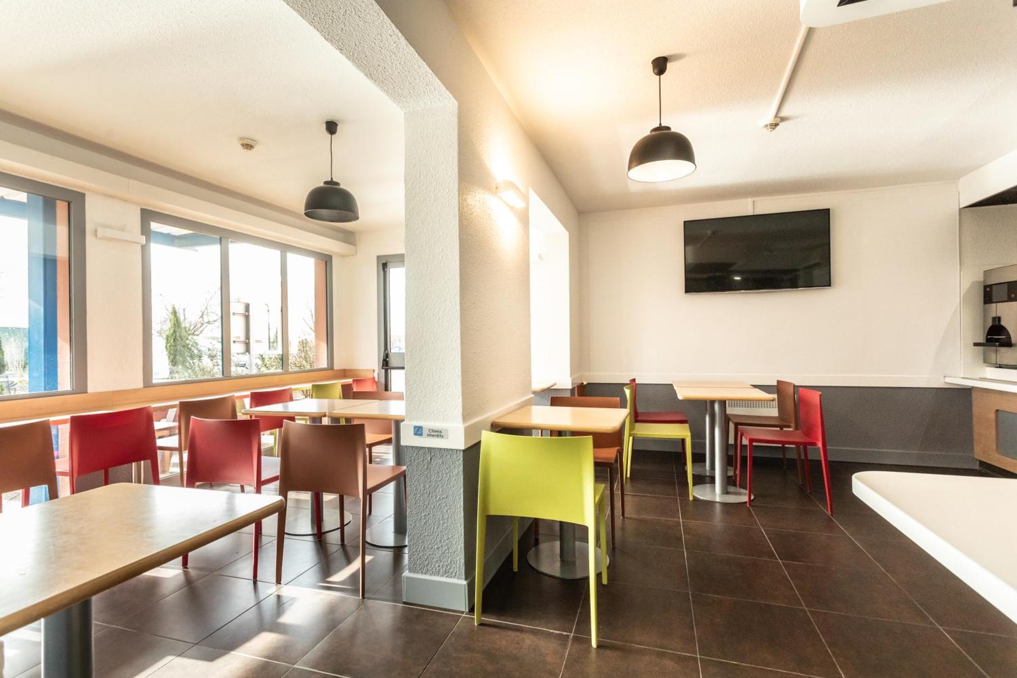 Ibis Budget Bourges Zewnętrze zdjęcie