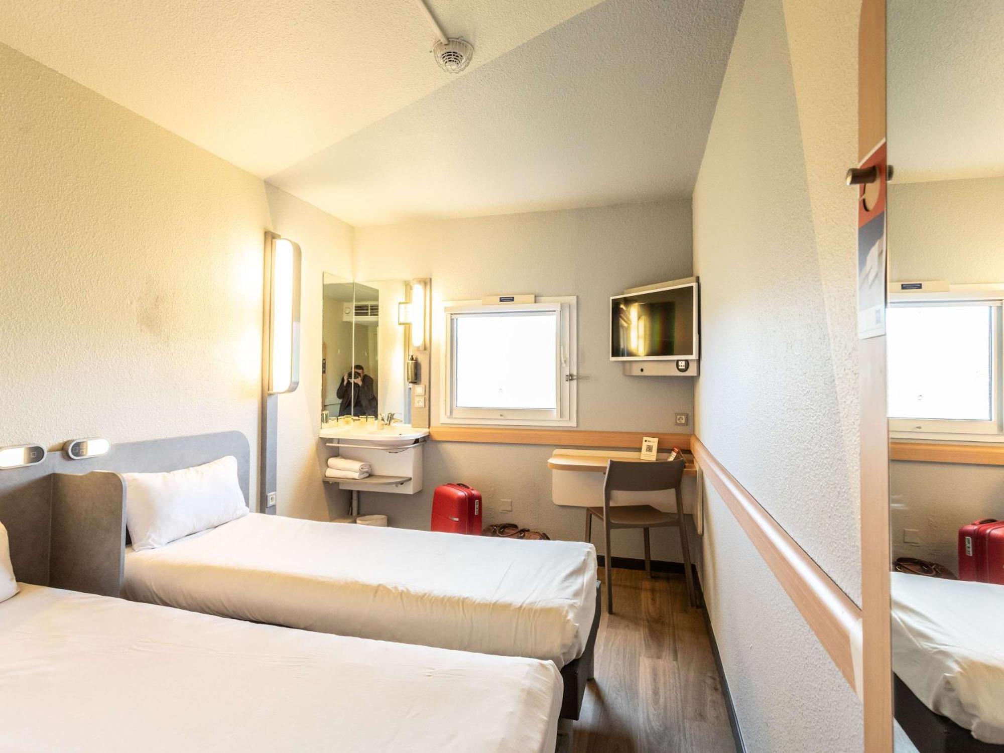 Ibis Budget Bourges Zewnętrze zdjęcie