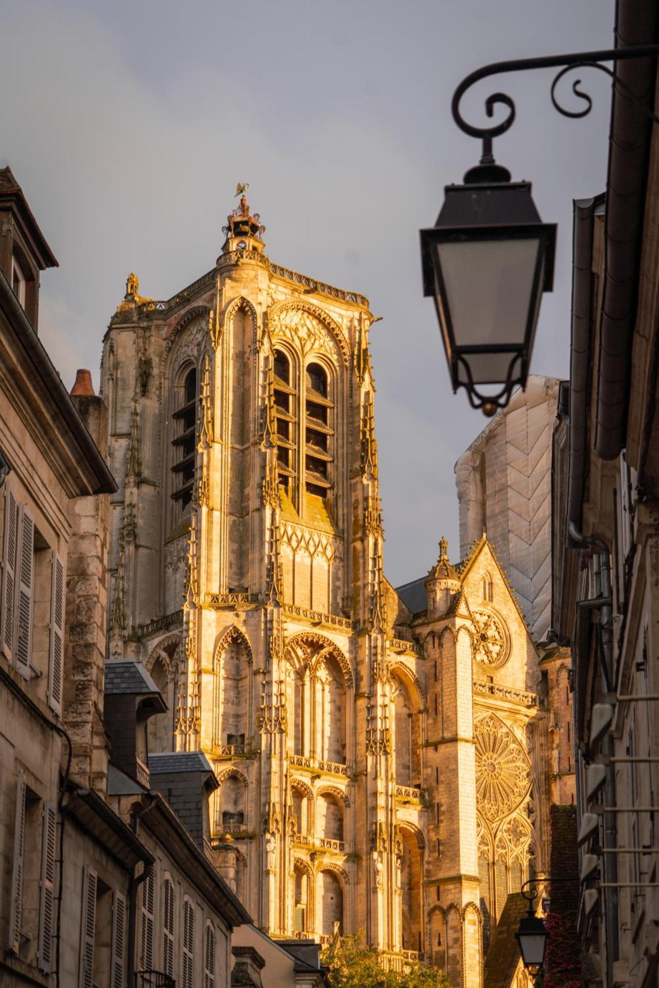 Ibis Budget Bourges Zewnętrze zdjęcie